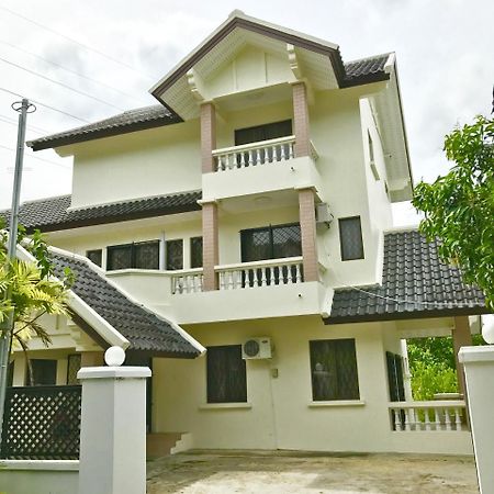 Taman Mawar Hotel Bandar Seri Begawan Exterior photo